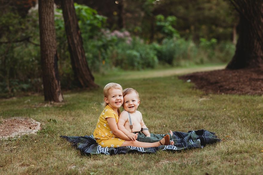 I Photograph Siblings