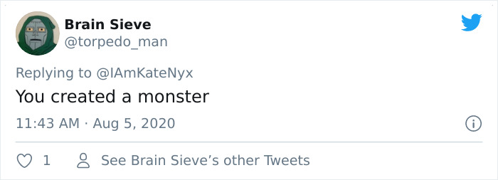 Cat Plays On A Tiny Piano To Inform His Owner When He’s Hungry