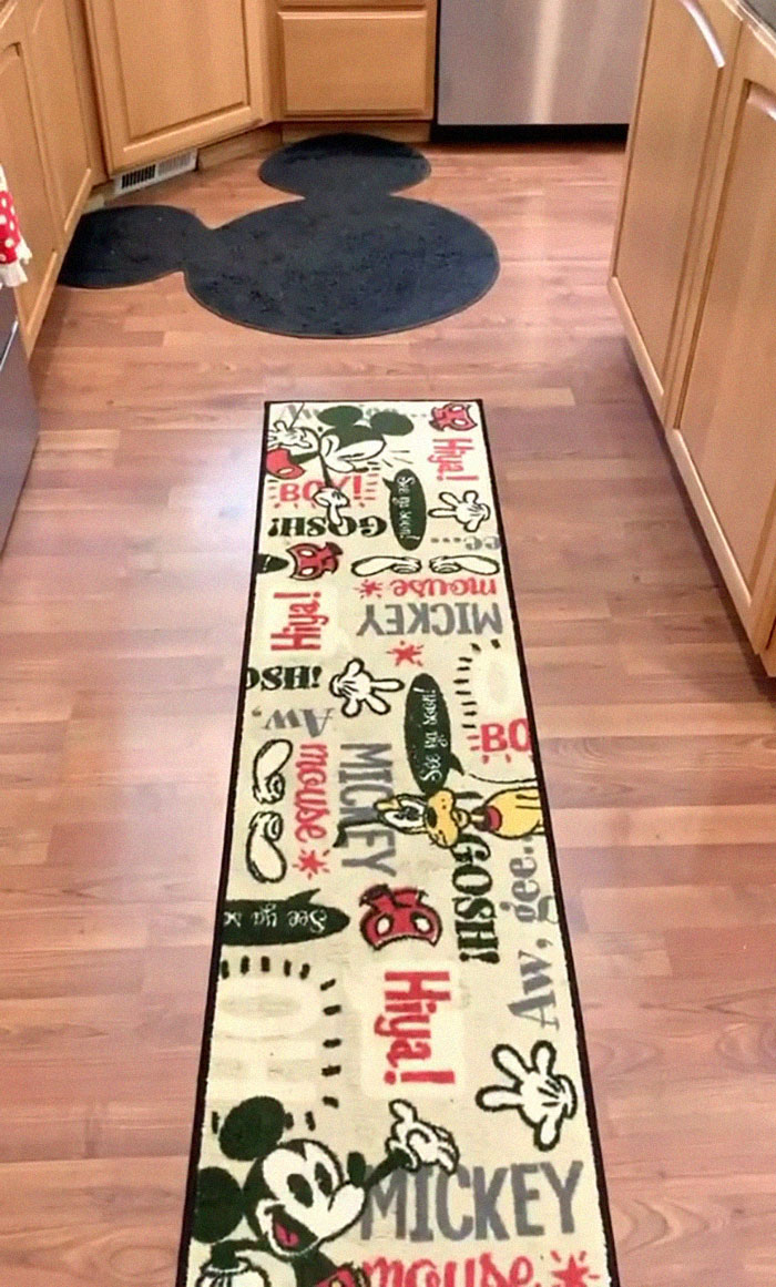 Mom Transforms Her House Into A Disney Fairytale (35 Pics)