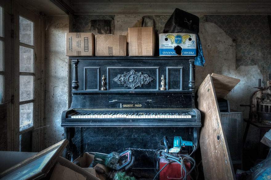 I Would Have Liked To Be An Artist (Abandoned House, Belgium)