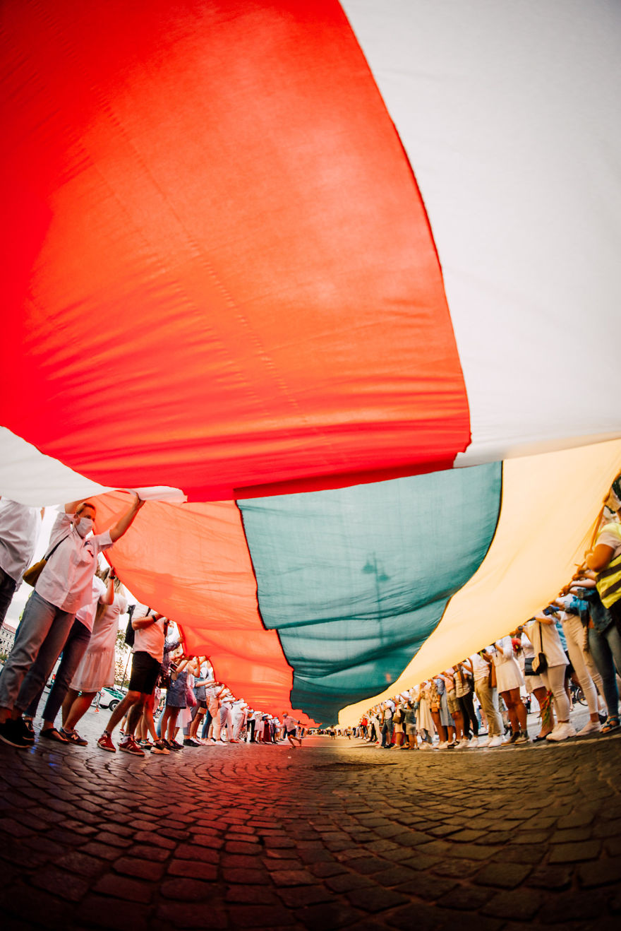 Belarus Is Facing The Biggest Protests In History And 50,000 Lithuanians Joined Hands In The &lsquo;Freedom Way&rsquo; In Solidarity