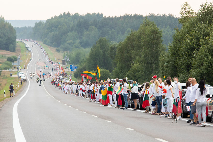 Belarus Is Facing The Biggest Protests In History And 50,000 Lithuanians Joined Hands In The ‘Freedom Way’ In Solidarity Belarus Is Facing The Biggest Protests In History And 50,000 Lithuanians Joined Hands In The ‘Freedom Way’ In Solidarity