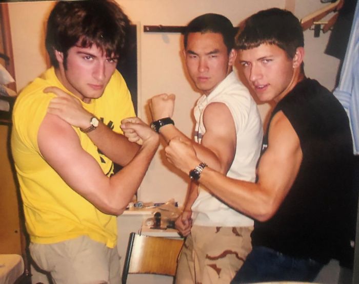 What Up! We're 3 Cool Dudes Looking For Other Cool Dudes To Hang Out In Our Party Mansion - Nothing Sexual! (2006)