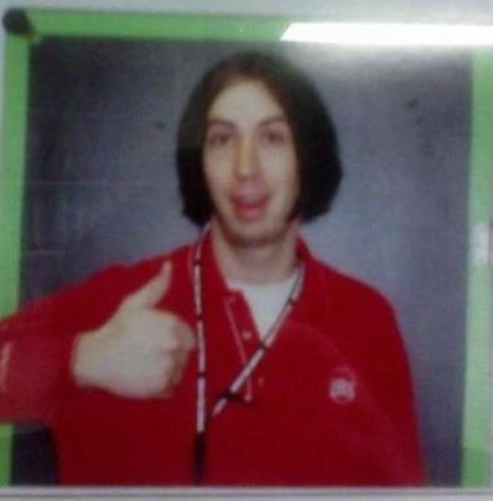 I Worked At Circuit City In 2004. This Was My Glorious New Hire Photo