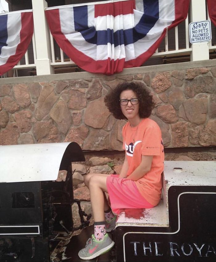 17 On A Family Vacation. Sister Said “Max Smile” Yes I Thought Those Shorts Were Cool