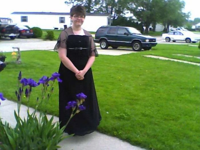 This Was My Promo Photo. The Blazer In The Back Really Pulls The Shot Together