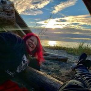 lookingforher2200 avatar