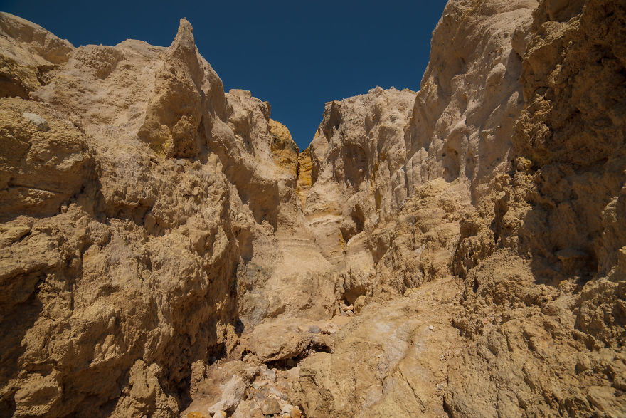 I Had An Opportunity To Visit The World's Largest Hydrothermal Crater (16 Pics)