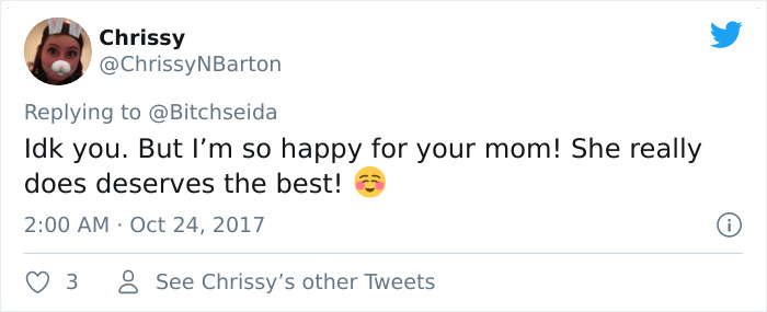 Woman Shares Photo Of Her Mom With Her New Boyfriend, Another Girl Recognizes Her Own Dad And Gets Confused