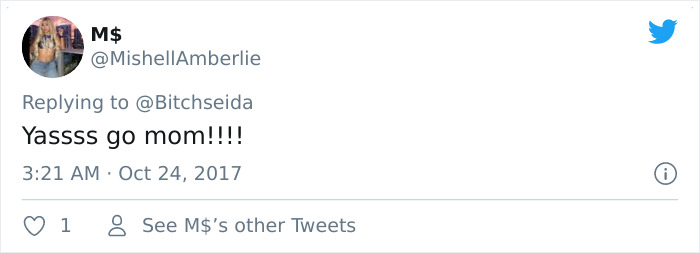 Woman Shares Photo Of Her Mom With Her New Boyfriend, Another Girl Recognizes Her Own Dad And Gets Confused