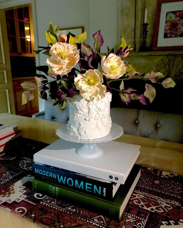 Cake-Art-Sugar-Decorations-Juliesimoncakes