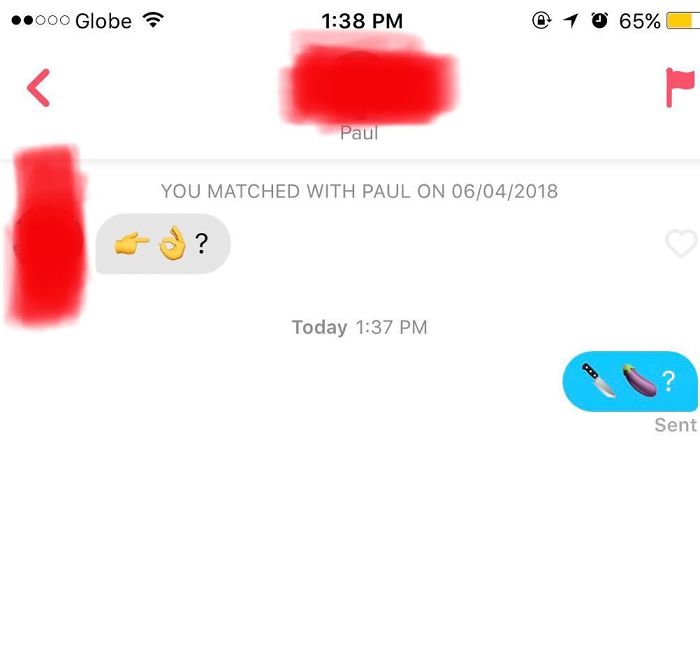 Screenshot of a Tinder chat showing terrible Tinder pick up lines using emojis that seem awkward and embarrassing.