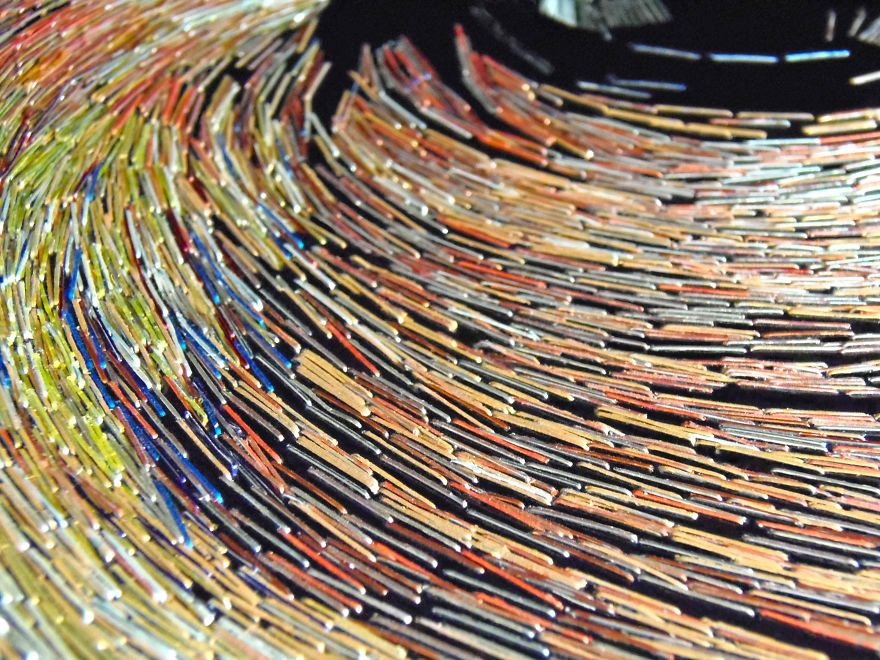 I Used 75,738 Staples To Create A Portrait Of The Family Dog. I Used 75,738 Staples To Create A Portrait Of The Family Dog.