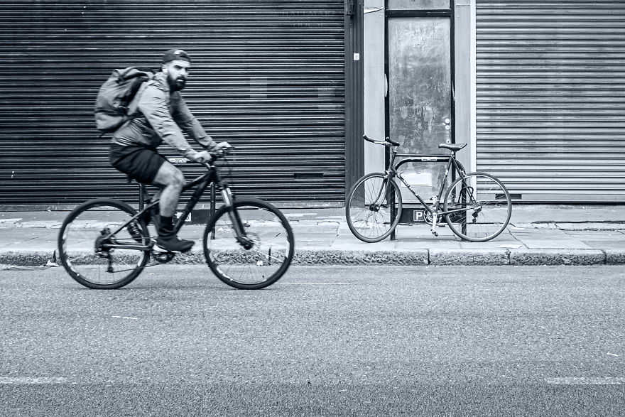 Traveling To London In Social Isolation
(My Journey As A Street Photographer)