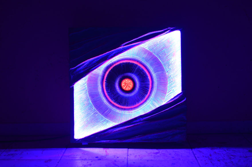 I Make Circles Out Of Cutlery And LED Lighting To Produce These 36 Spectacular Images I Make Circles Out Of Cutlery And LED Lighting To Produce These 36 Spectacular Images