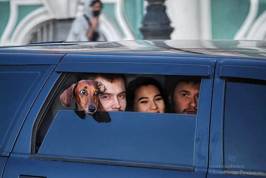 This Photographer Captures Everyday Life In Russia In Sincere Photographs (New Pics)