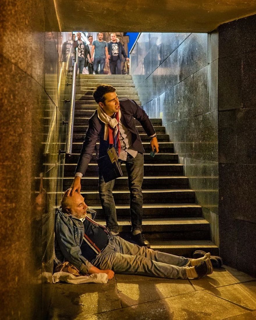 This Photographer Captures Everyday Life In Russia In Sincere Photographs (New Pics)