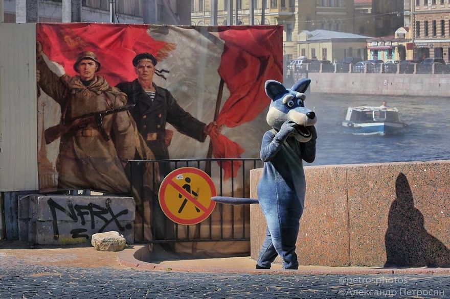 This Photographer Captures Everyday Life In Russia In Sincere Photographs (New Pics)