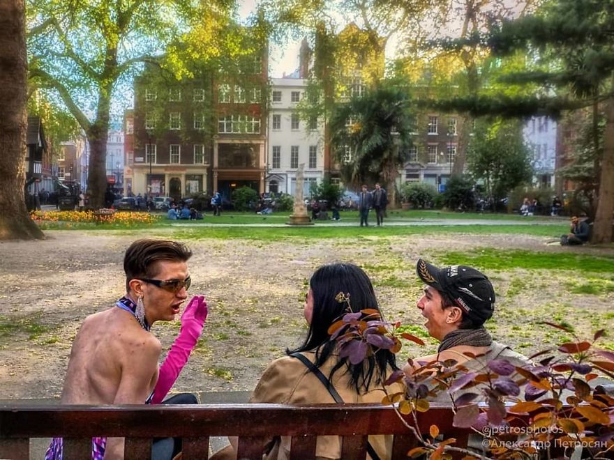 This Photographer Captures Everyday Life In Russia In Sincere Photographs (New Pics)