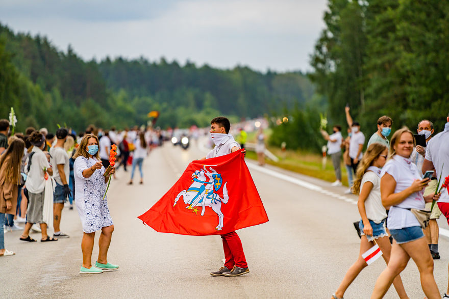 Belarus Is Facing The Biggest Protests In History And 50,000 Lithuanians Joined Hands In The &lsquo;Freedom Way&rsquo; In Solidarity