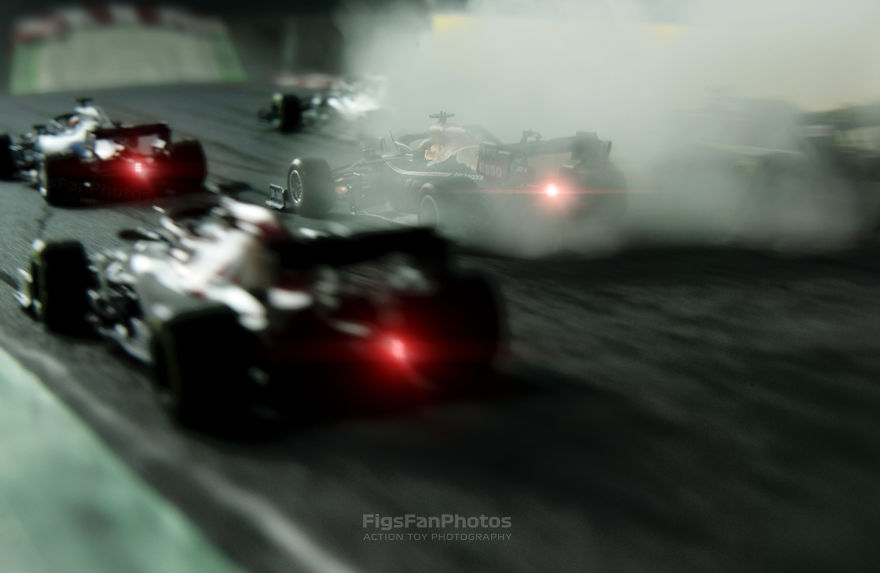 You Have Never Seen Formula-1 Like This, Until Today (18pics+video) You Have Never Seen Formula-1 Like This, Until Today (18pics+video)