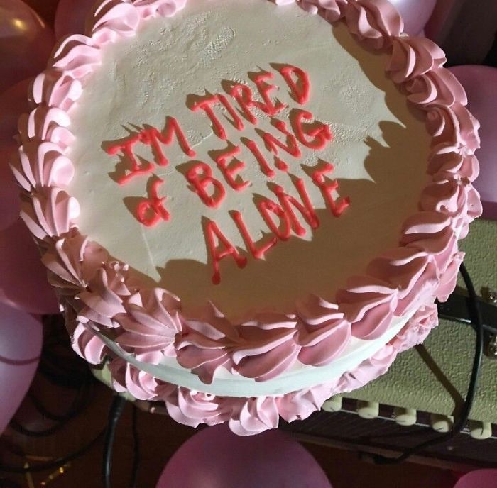 Cakes-With-Threatening-Auras