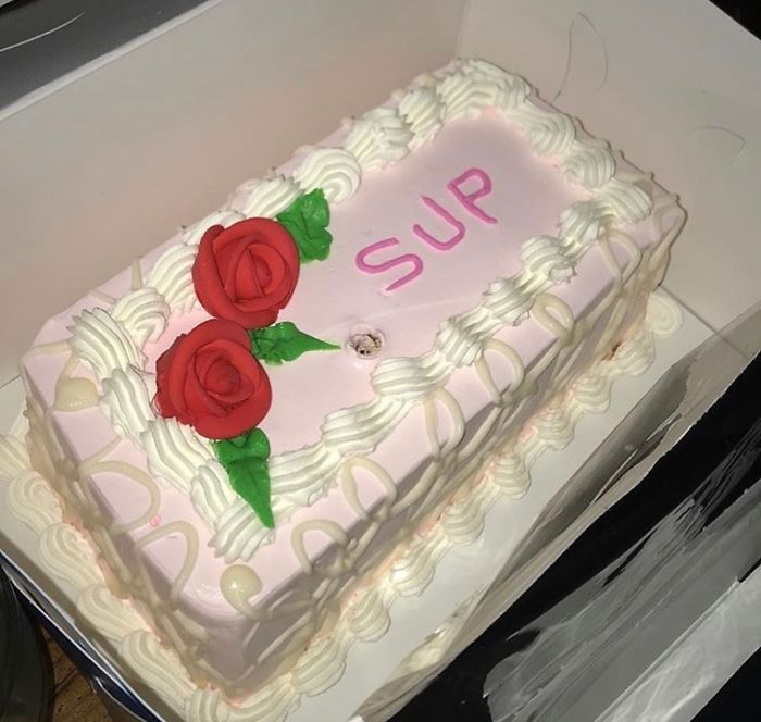 Cakes-With-Threatening-Auras