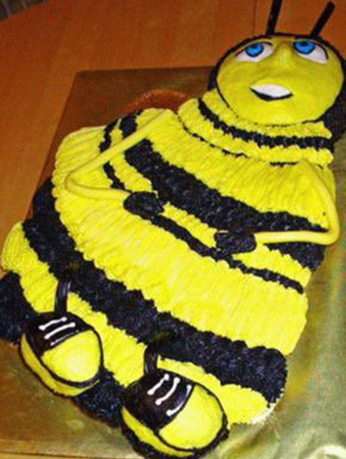 Cakes-With-Threatening-Auras