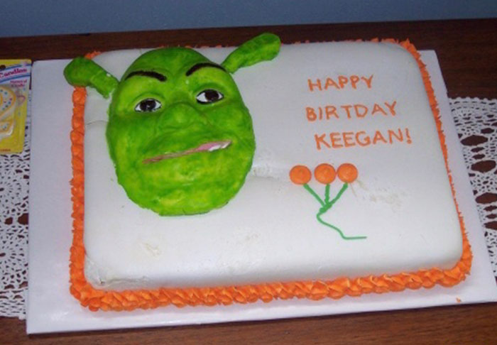 Cakes-With-Threatening-Auras