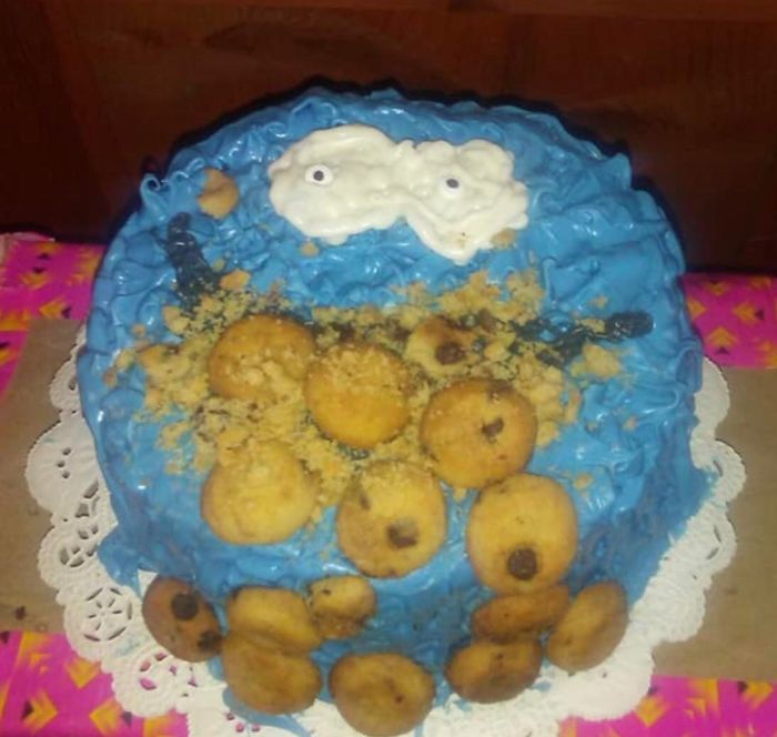 Cakes-With-Threatening-Auras