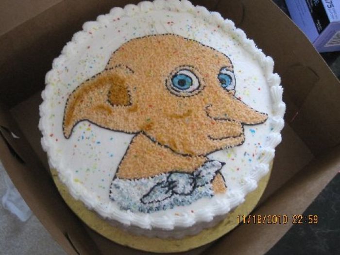 Cakes-With-Threatening-Auras