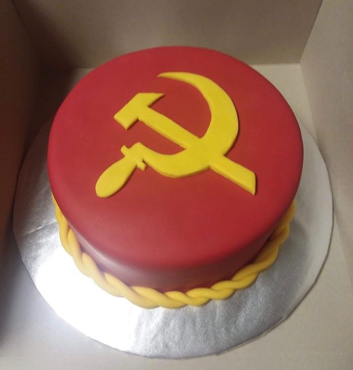 Cakes-With-Threatening-Auras