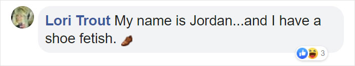 This Cat Loves Stealing His Neighbors' Shoes So Much, His Owner Even Created A Facebook Group To Return Them