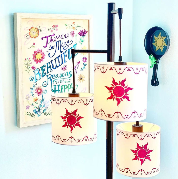 Mom Transforms Her House Into A Disney Fairytale (35 Pics)