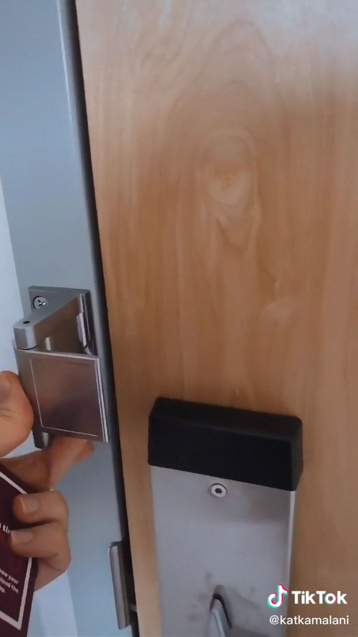 Flight Attendant Shares What Hotel Hacks She Knows, Goes Viral On TikTok