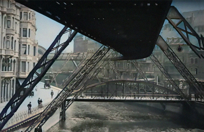 See How Germany Looked In 1902 Thanks To This Rare Footage Taken During A Ride On "The Flying Train" See How Germany Looked In 1902 Thanks To This Rare Footage Taken During A Ride On "The Flying Train"