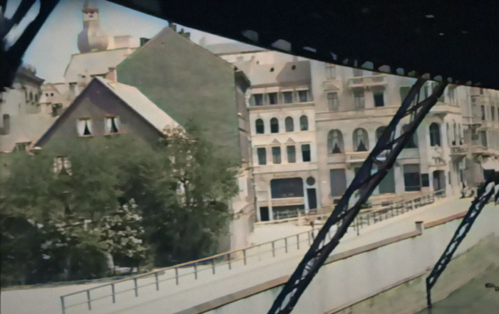 See How Germany Looked In 1902 Thanks To This Rare Footage Taken During A Ride On "The Flying Train"