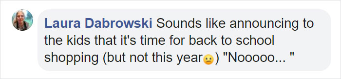 These 2 Wolves Went Viral For Being So Lazy That They Howl While Lying Down