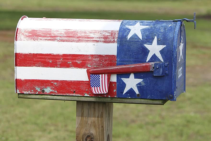 30 Postal Workers On Reddit Reveal The Things They Wish Customers Did