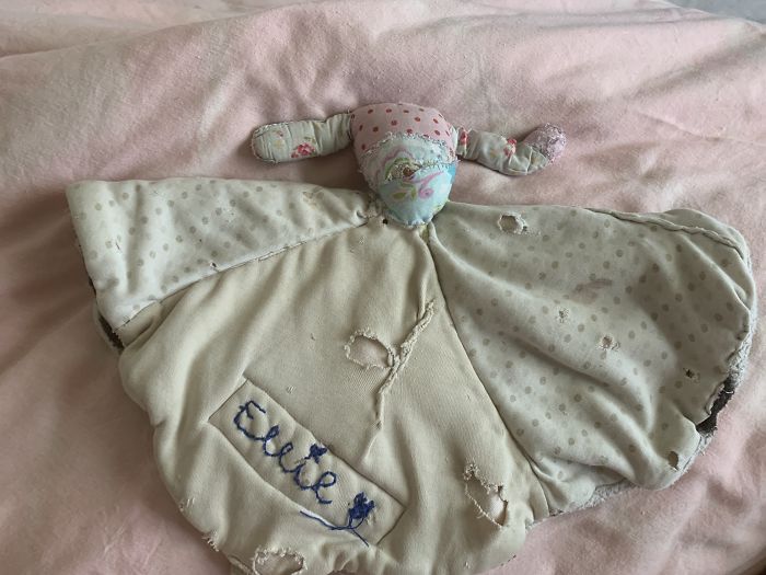 This Is My Daughters (Milly Mai) Ellie Bunny. Ellie Bunny Was Named After The Midwife Who Saved Our Lives When I Was In Labour With Milly Mai. Ellie Bunny (And Milly Mai) Are Turning 11 In September, But Poor Ellie Looks Like She’s Gone Through The Wars!