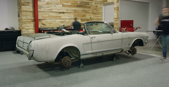 Jason Momoa Restores His Wife's 1965 Mustang, Her First Car When She Was 17