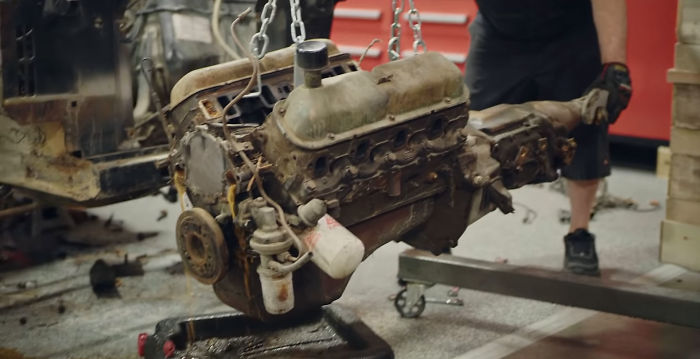 Jason Momoa Restores His Wife's 1965 Mustang, Her First Car When She Was 17