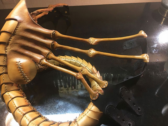 To Protect Himself From The Coronavirus, Artist Crafts A 59-Piece Leather Mask In The Shape Of A Facehugger