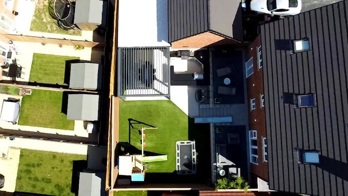 Landscapers Turn This Backyard Into An Amazing Lounge Area