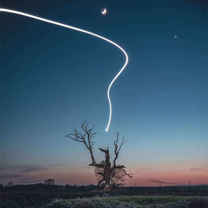 I Created A Project Where I Draw In The Night Sky Using Drones And Light (10 Pics)