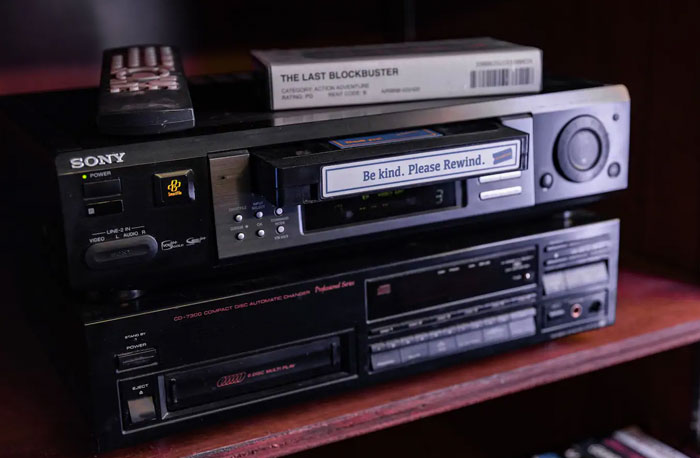 The Last Blockbuster In The World Is On Airbnb For Just $4 A Night