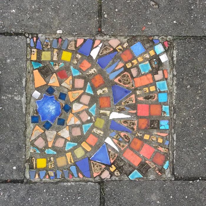 Cats-Mosaics-Street-Art-Schaerbeek-Brussels-Belgium