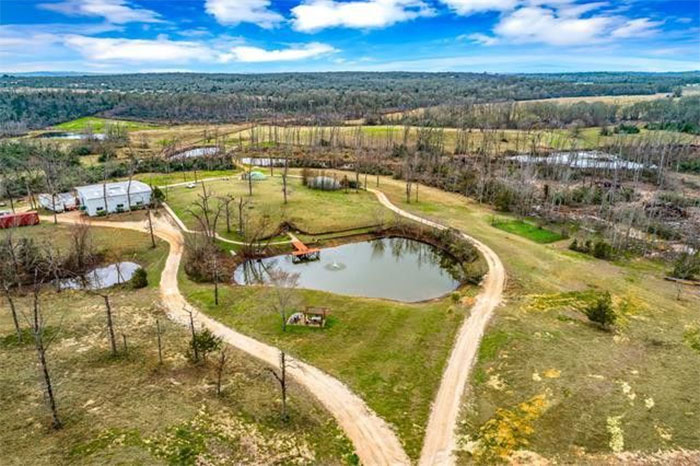 This Is How A $2.25M House That's Built Underground Looks (24 Pics) This Is How A $2.25M House That's Built Underground Looks (24 Pics)