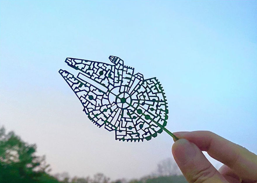 This Japanese Artist Is Going Viral With His Amazing Works Of Art Using Tree Leaves (127 Pics)