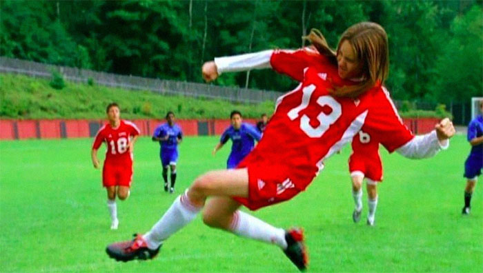 People Are Sharing What Unrealistic Things About Women Shown In Movies Bother Them The Most And Here Are 30 Examples